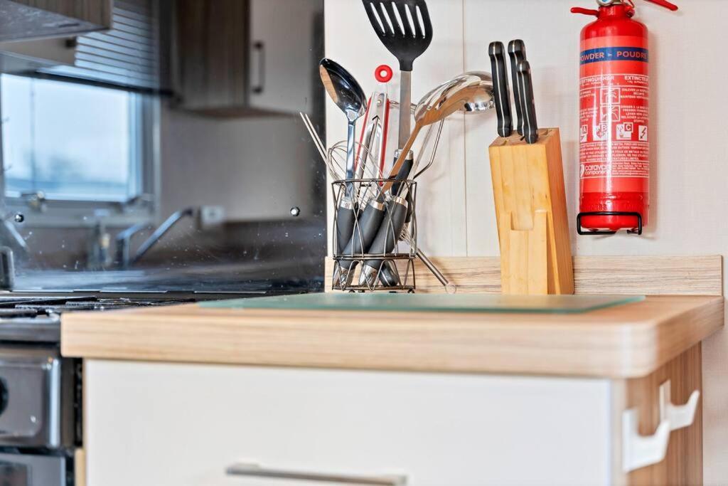 Tattershall Lakes: Sally'S Superior Stay Esterno foto