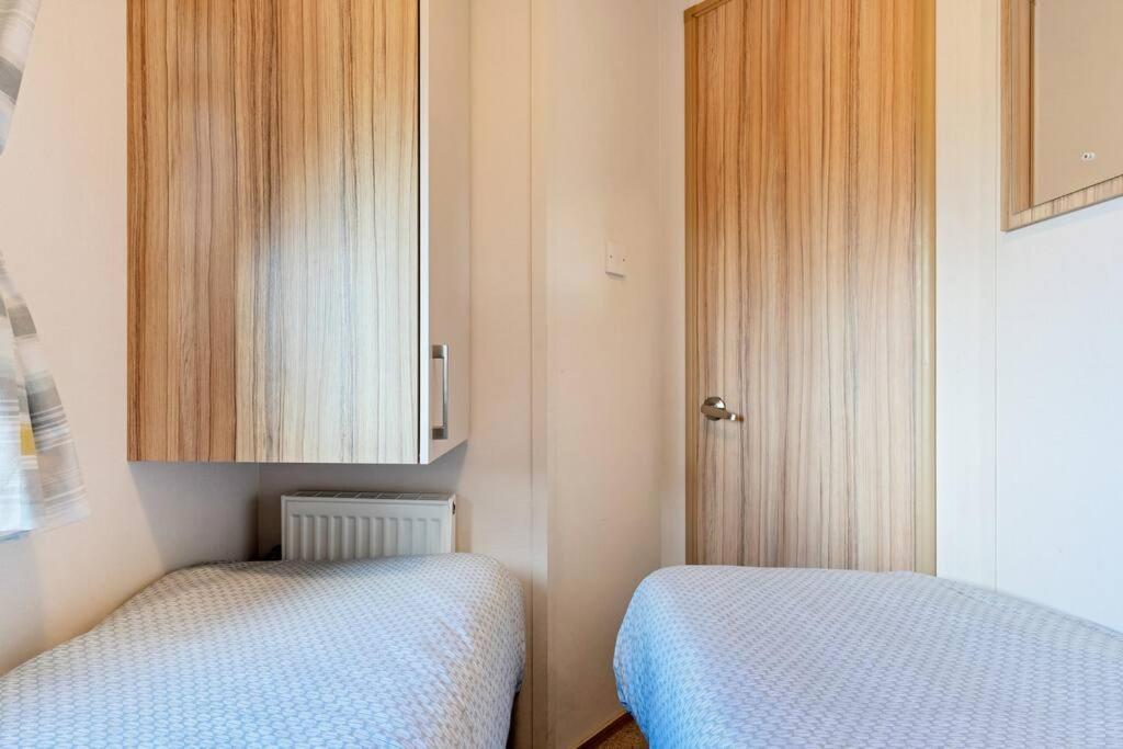 Tattershall Lakes: Sally'S Superior Stay Esterno foto