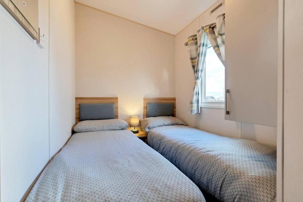 Tattershall Lakes: Sally'S Superior Stay Esterno foto