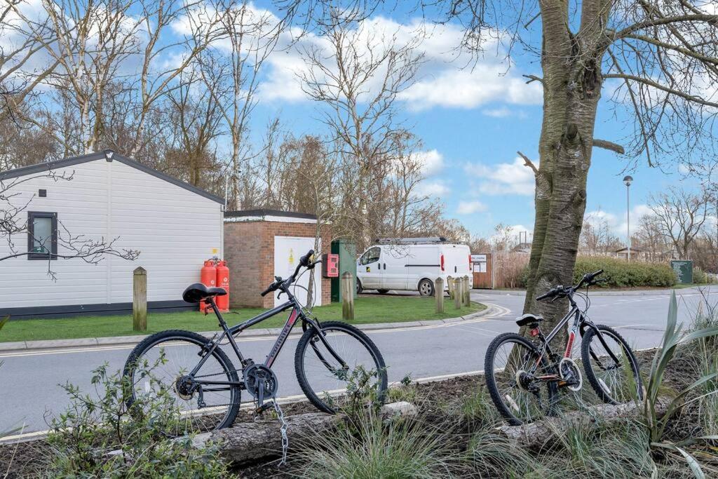 Tattershall Lakes: Sally'S Superior Stay Esterno foto