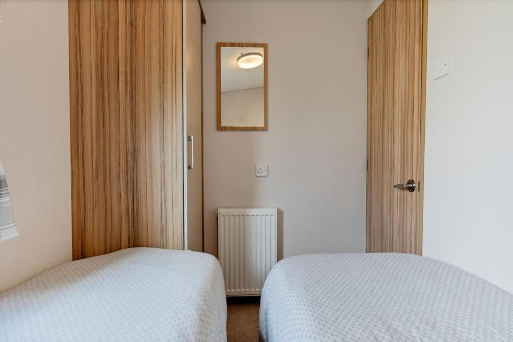 Tattershall Lakes: Sally'S Superior Stay Esterno foto